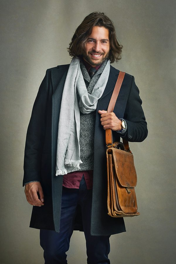 Découvrez la collection élégante de sacoche homme à la sacoche parisienne